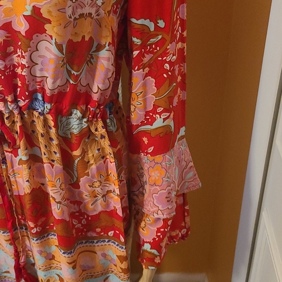 Everkaki Floral Dress - Picture 11 of 16